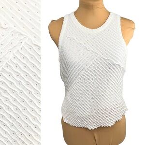 Atelier by Kirious (Large - NWT)  White Textured Tank Top